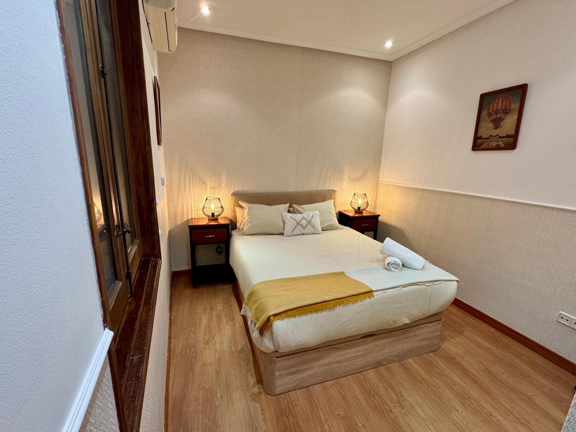 Apartamento a dos pasos de la Plaza Mayor Madrid Exterior foto